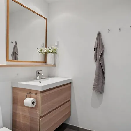 Benthe - 100m From The Sea By Interhome *